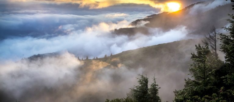 hills-889131_960_720